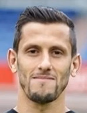Adam Bouzid