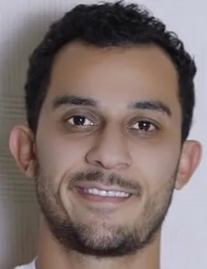 أحمد أيمن منصور