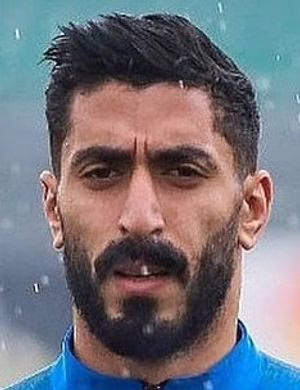 على الفيل