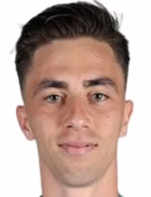 Özgür Baran Aksaka, Йозгюр Баран Аксака