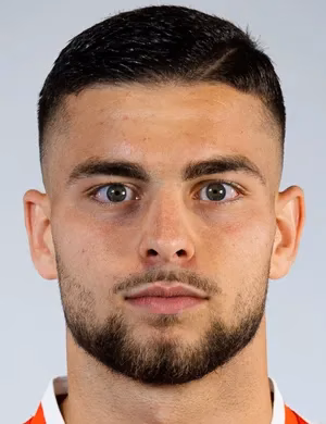 Dennis Azakir