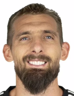 Естебан Савељић