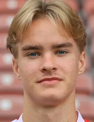Lukas Michelbrink