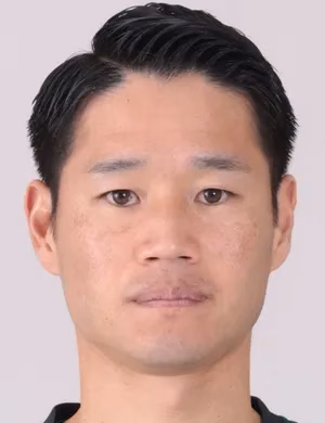 山田 直輝