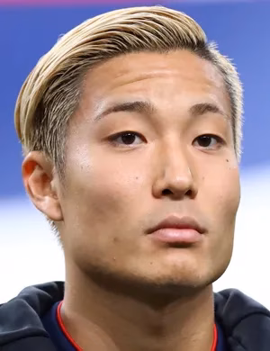 山中 亮輔