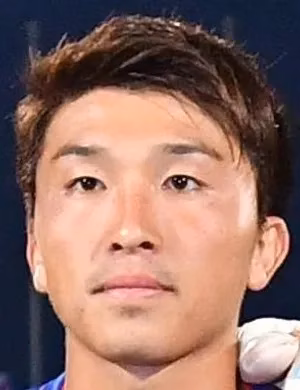 秋山 拓也