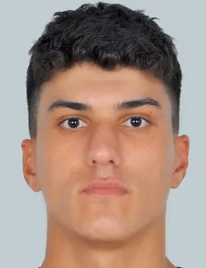 Tanju Çolak