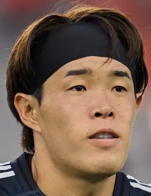 安藤 智哉
