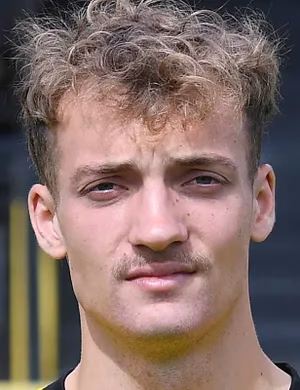 Yannik Luka Lührs