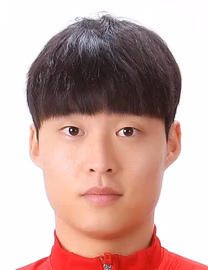 김윤진
