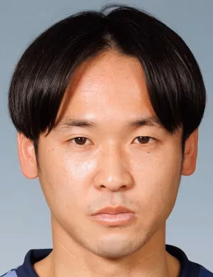 前嶋 洋太
