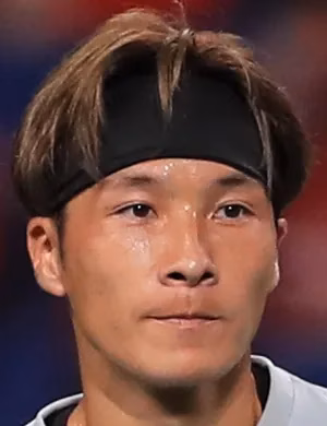 山岸 祐也