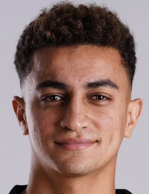 زياد اسامة